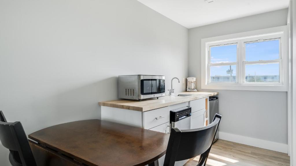 A Wave Inn - Montauk Room Type - One-Bedroom Suite