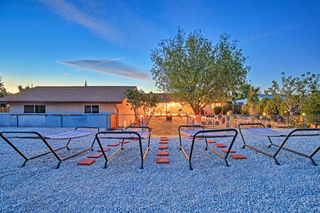 Charming Home, 8 Mi to Joshua Tree Natl Park photo 1