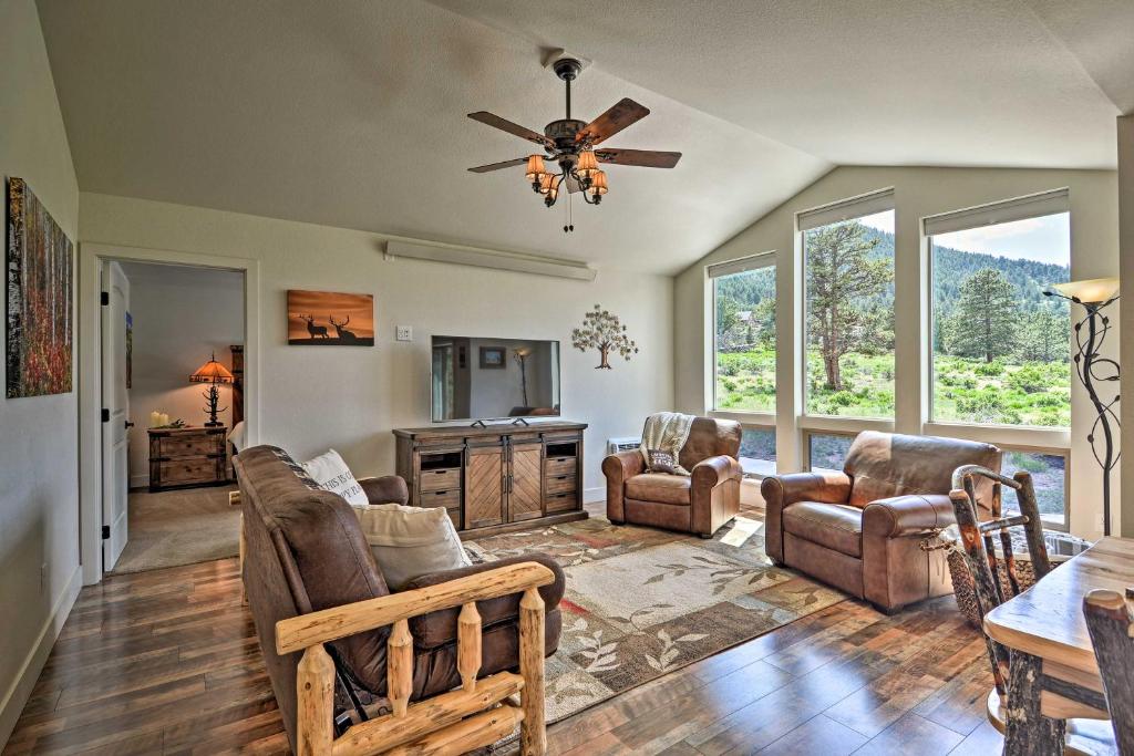 Estes Park Mountain-View Retreat 3 Miles to RMNP! photo 4