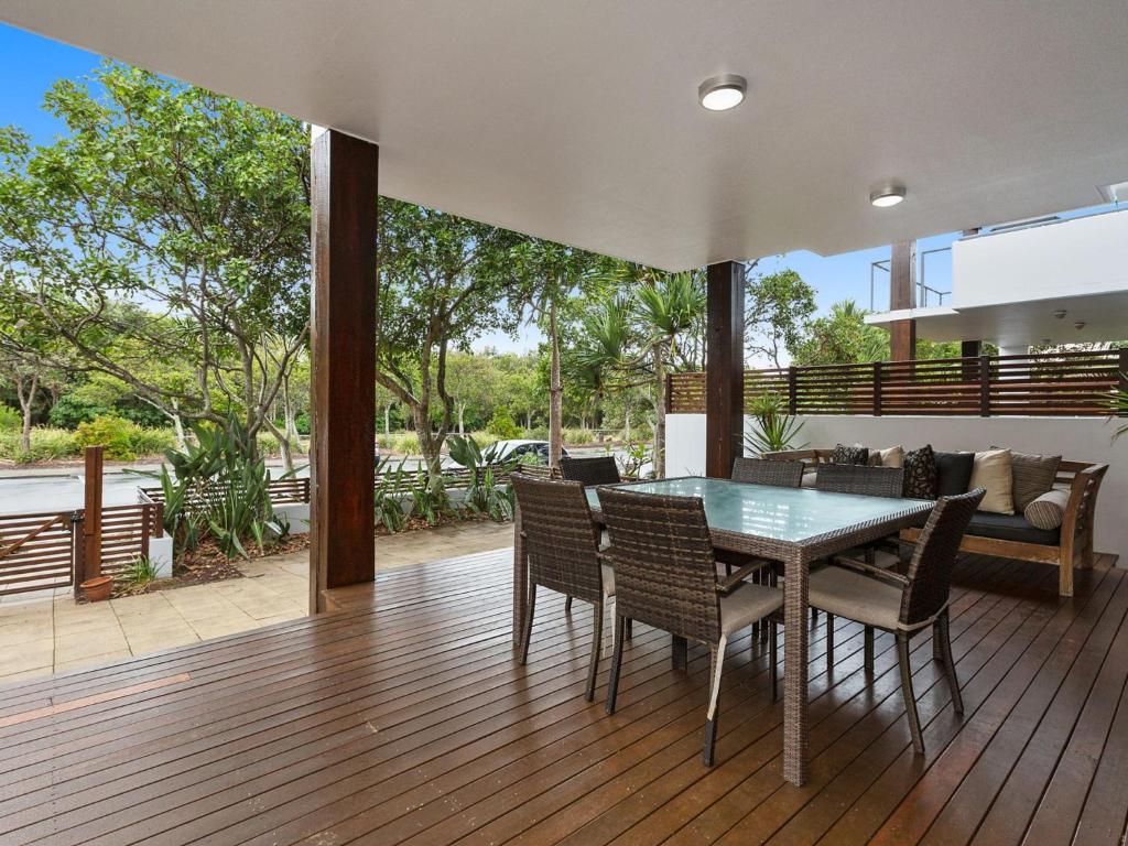 Orchid on Kamala Beachfront Townhouse photo 4