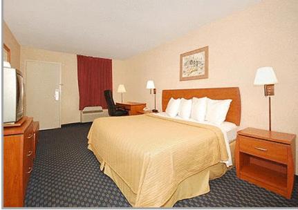 Greenville Inn & Suites photo 2
