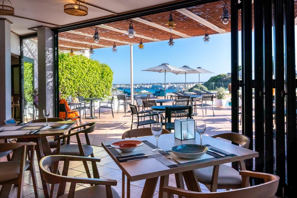 Calallonga Hotel Menorca photo 2