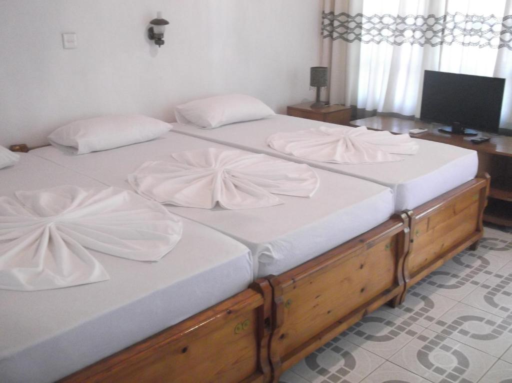 Трехместный (Стандартный трехместный номер с балконом), Hotel Thai Lanka