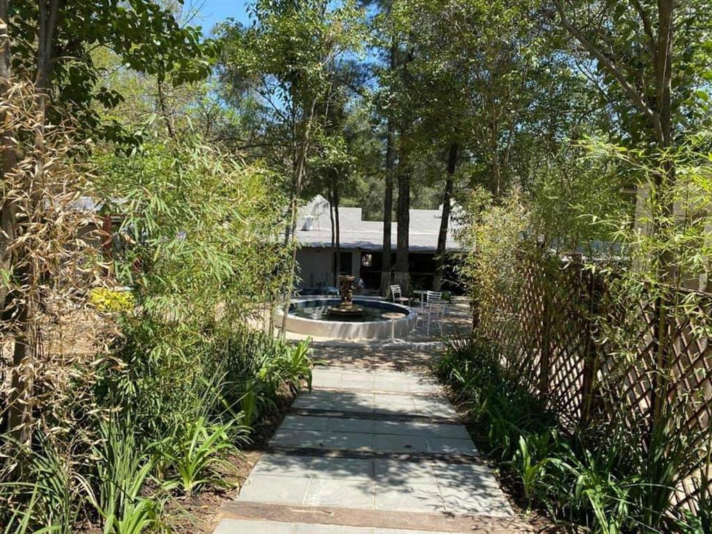 La Moor Country Venue & Eatery photo 4