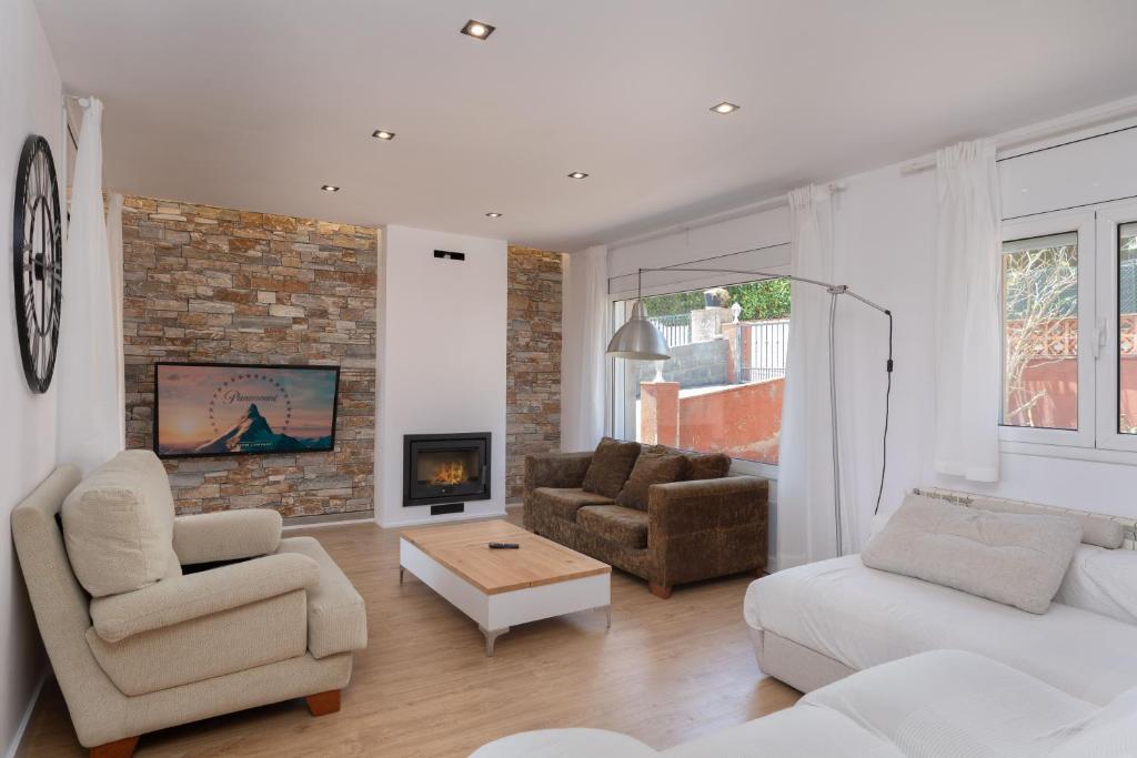 Hauzify I Villa Malvet photo 1