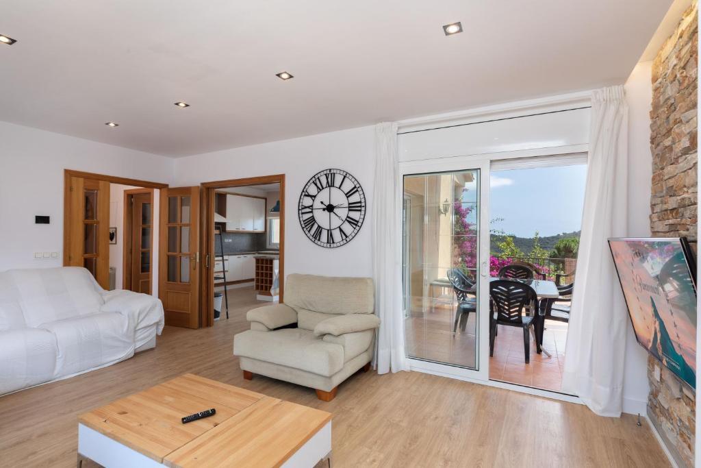 Hauzify I Villa Malvet photo 2