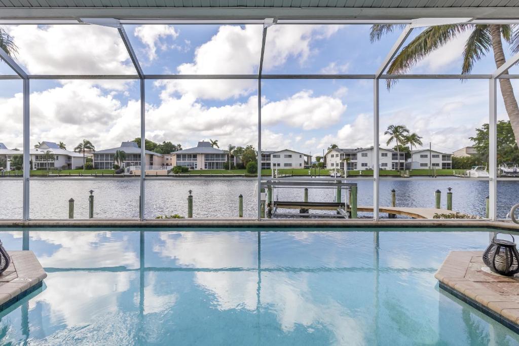 Villa Poinciana - Cape Coral - Roelens Vacations image