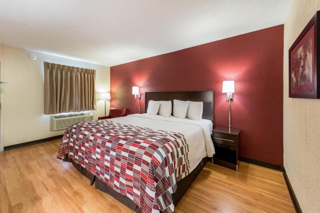Red Roof Inn Grand Junction photo 2
