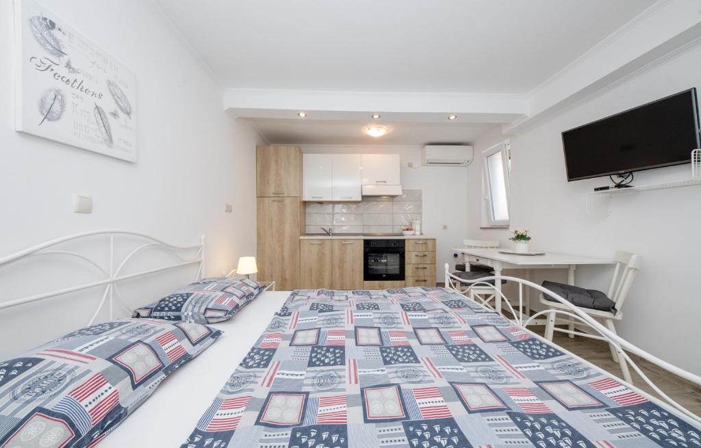 Apartments Makaus photo 4
