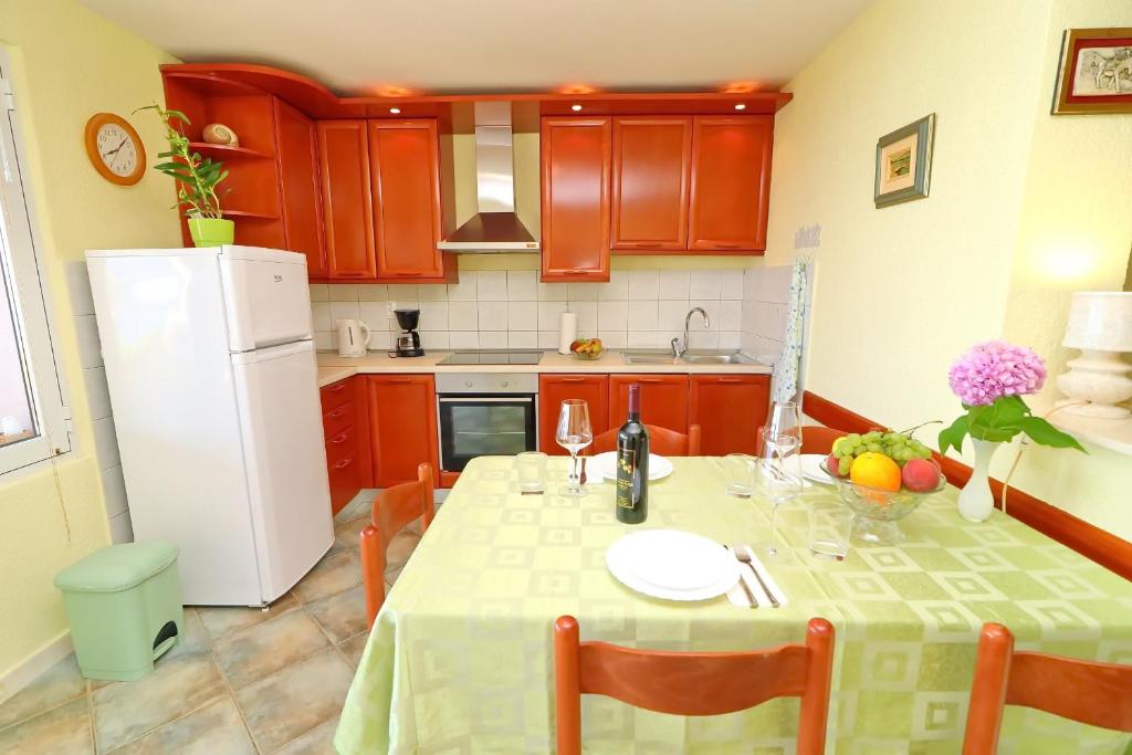 Apartments Stipo photo 4