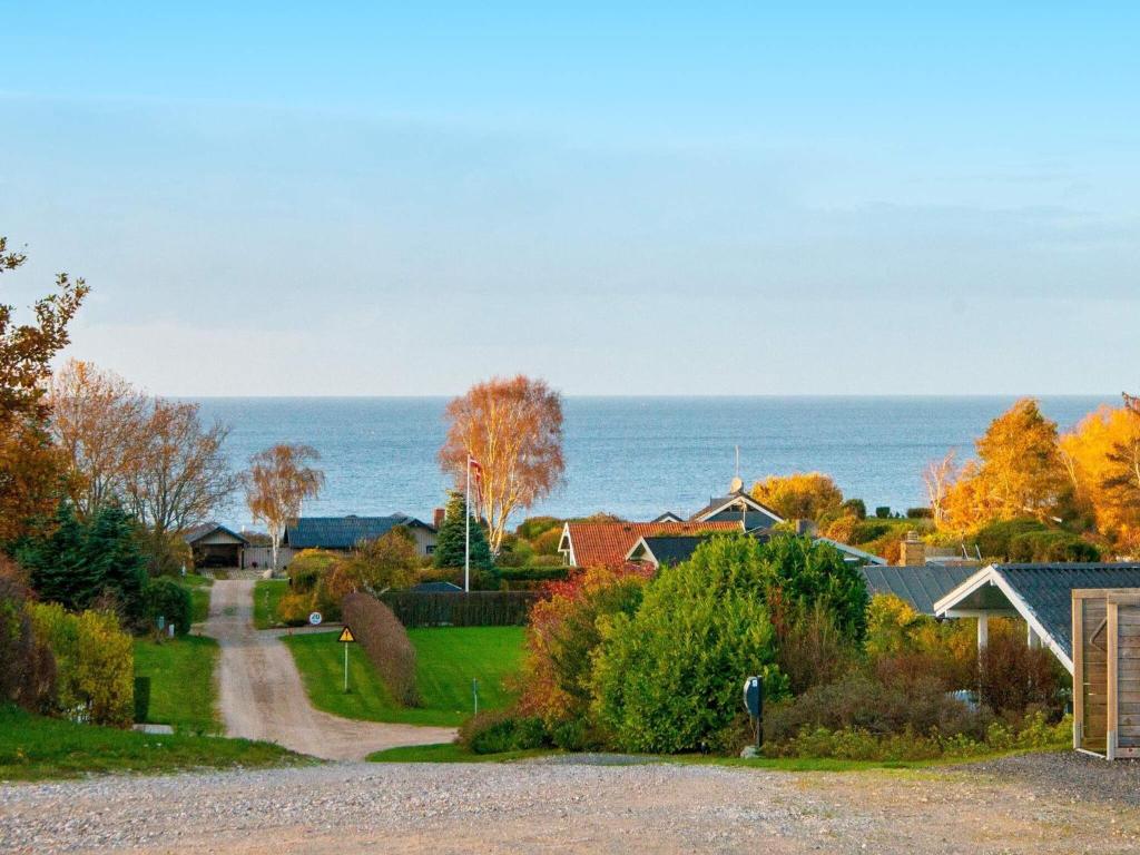 12 person holiday home in Alling bro photo 4