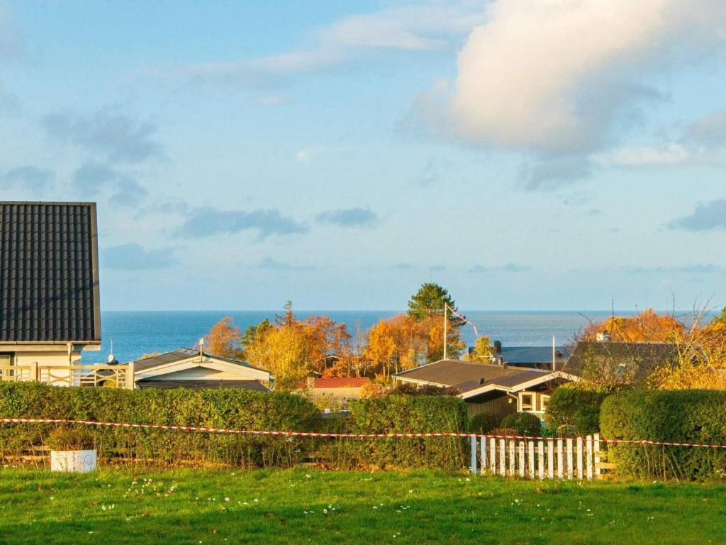 12 person holiday home in Alling bro photo 3