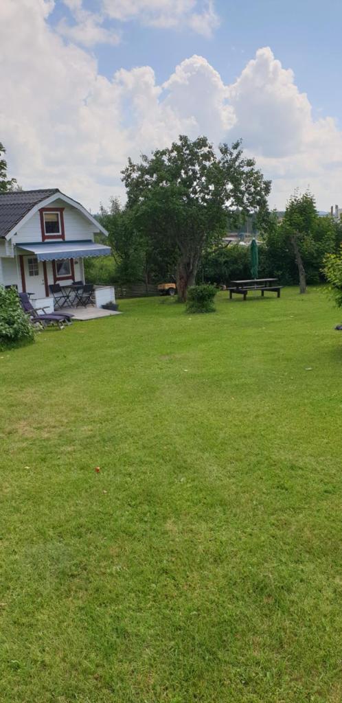 Vita Lilla Stugan i Vimmerby