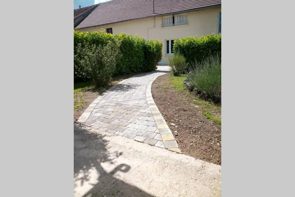 Les Moineaux Jura photo 4