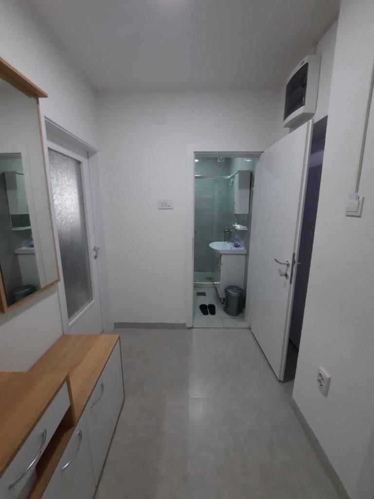 Apartment 13 photo 2