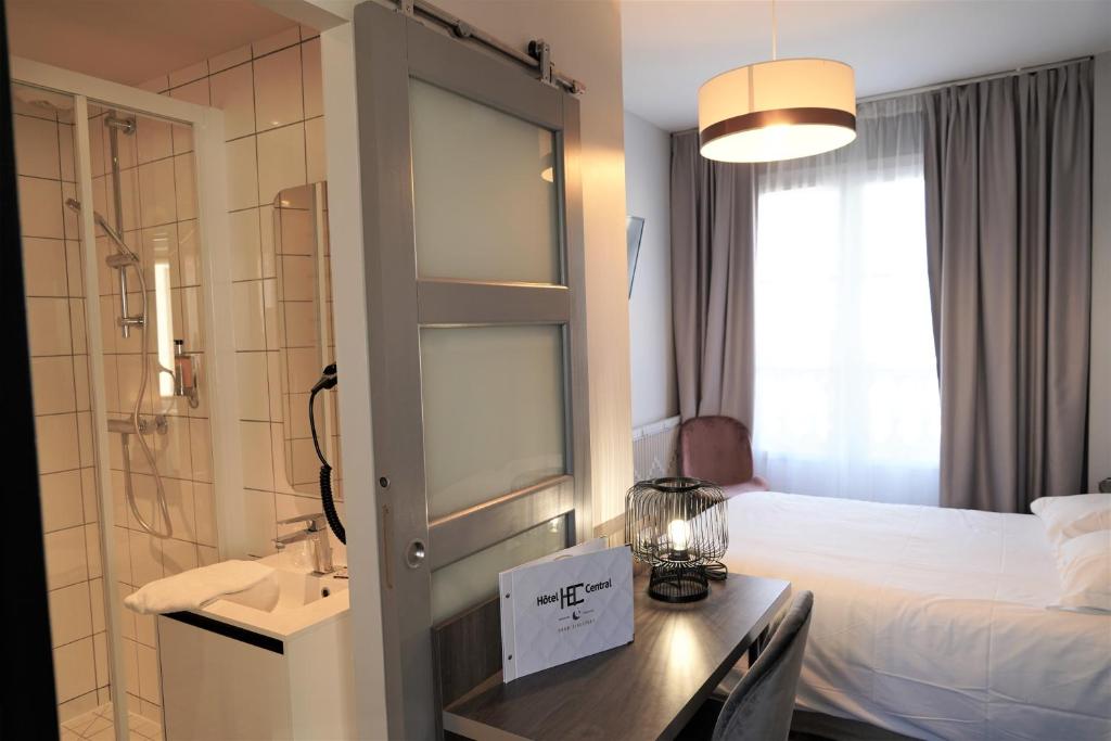 Hôtel Central photo 2