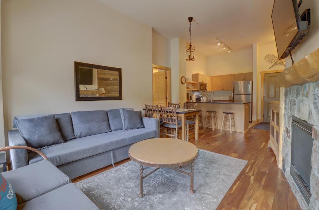 CS407 Copper Springs condo photo 4