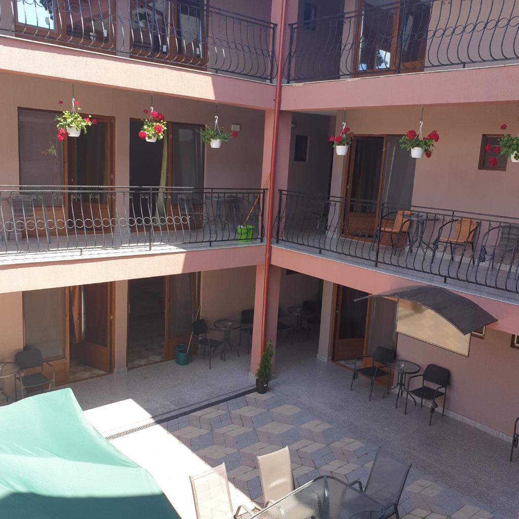 House of Sun photo 2