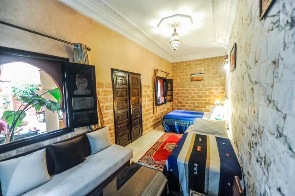 Трехместный (Трехместный номер «Олива»), Riad Errabii