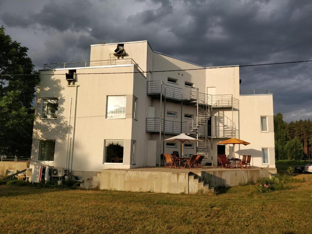 Laheveere Villa photo 1