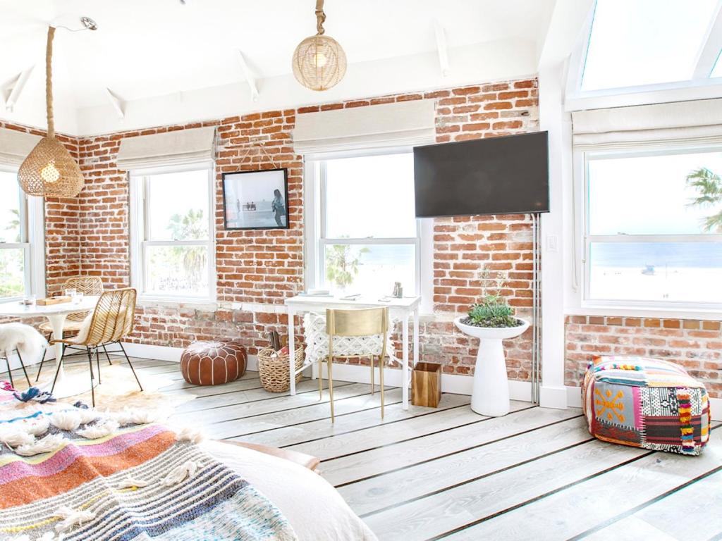 Сьюит (Ocean Front PH Bungalow), Venice V Hotel