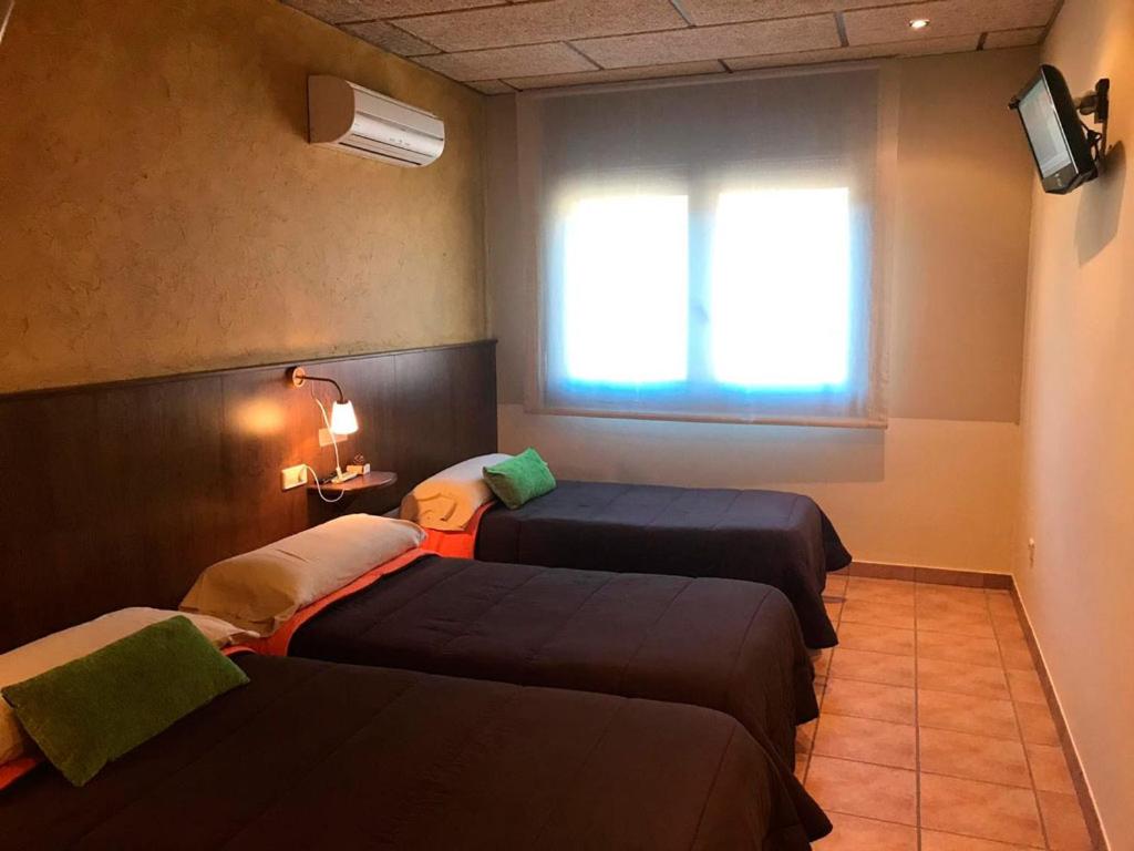 HOTEL FAMILIAR BAGA photo 3