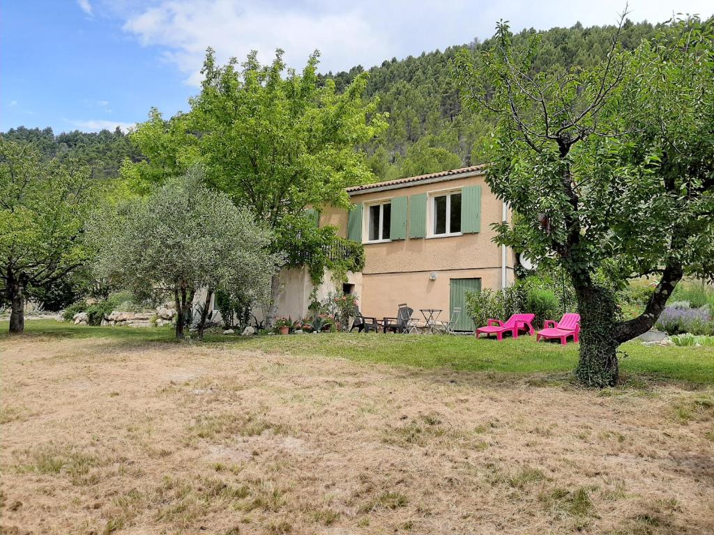VILLA GABRIEL, villa entière en pleine nature, wifi photo 4