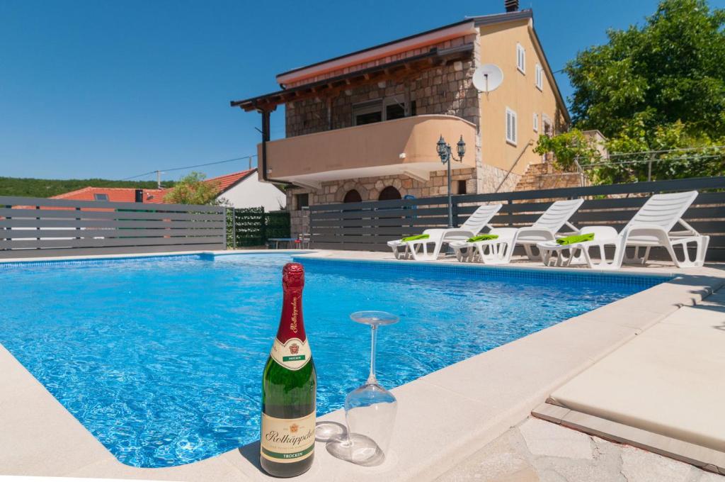 Holiday Home Mateovi Dvori photo 1