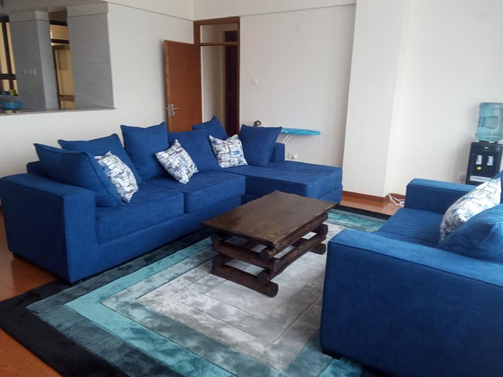 Karen View Palace Apartments photo 1