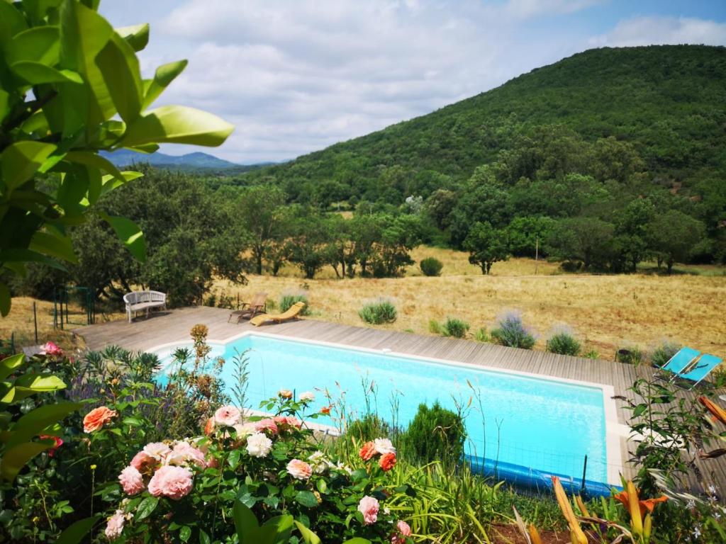 Domaine de Montbarri photo 1