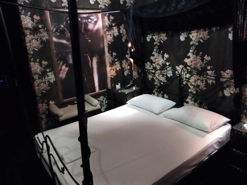 Двухместный (Двухместный номер Делюкс с 1 кроватью и душем), Lida Hotel