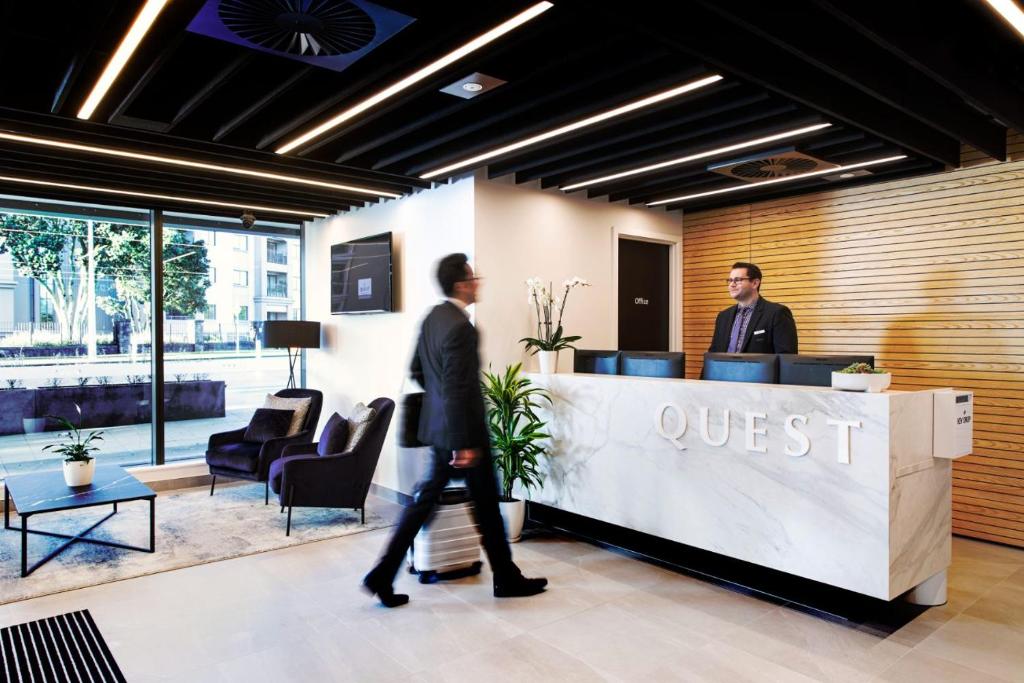 Quest Takapuna photo 1