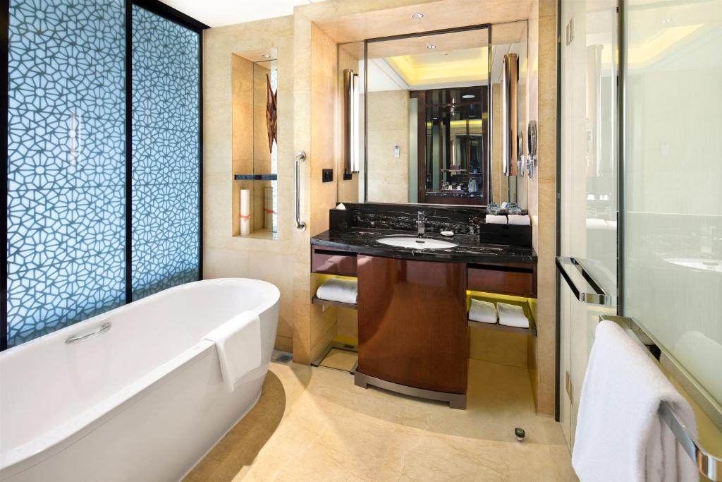 Двухместный (Club King Nonsmoking), Crowne Plaza Chengdu Panda Garden