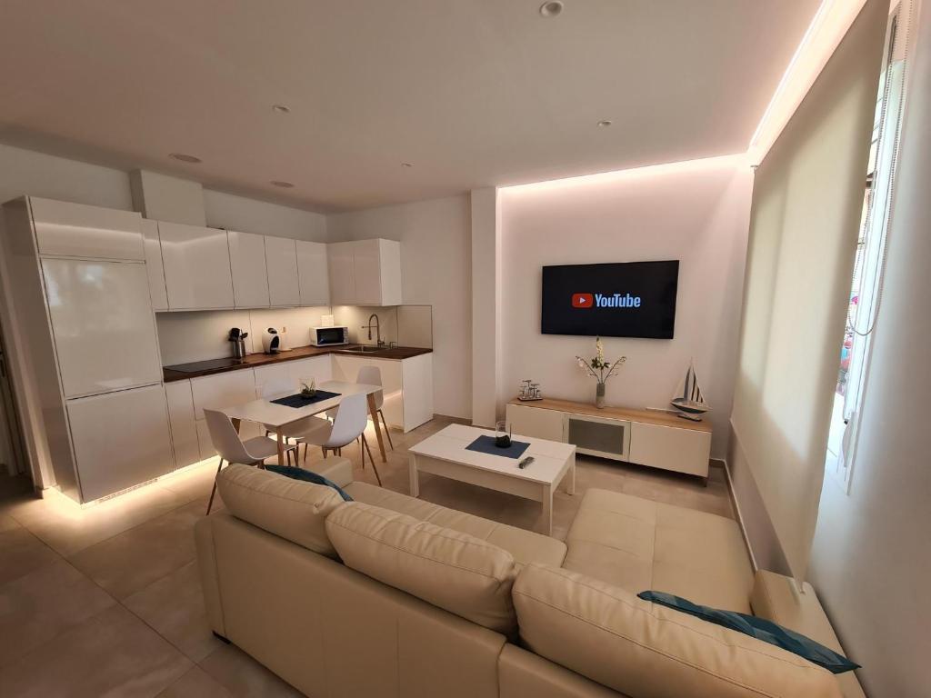 Apartamento Puerto Marina Beach photo 1
