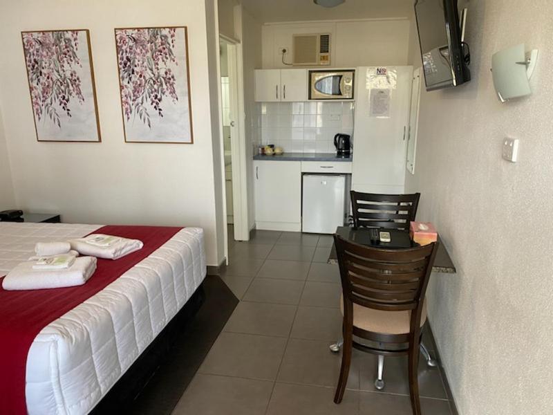 The Esplanade Motel photo 1