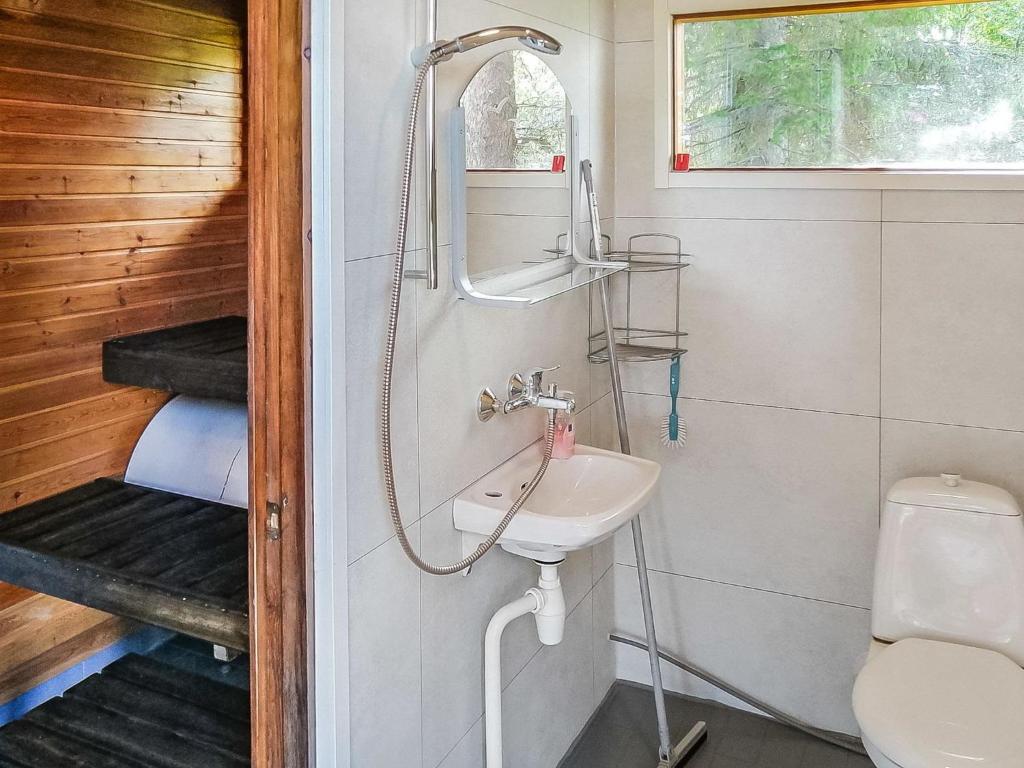 Holiday Home Parkkisenniemen lomamökit by Interhome photo 4