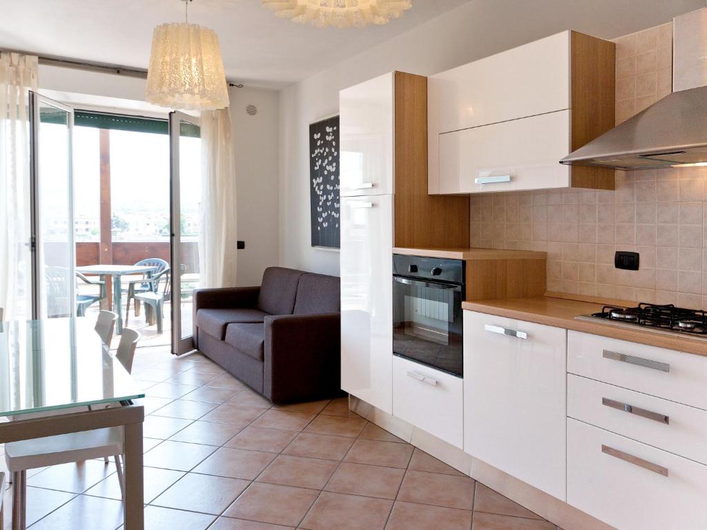 Apartment Comfort-3 by Interhome photo 4