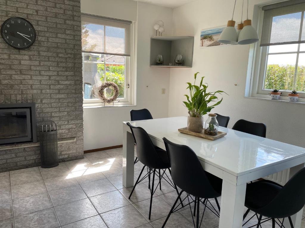 Номер (Дом с 3 спальнями), Bungalow Strandparel