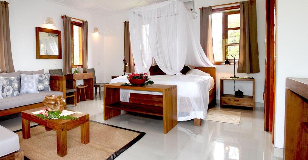 Апартаменты (Kaz Rochers - Апартаменты на 2 этаже), Domaine Les Rochers