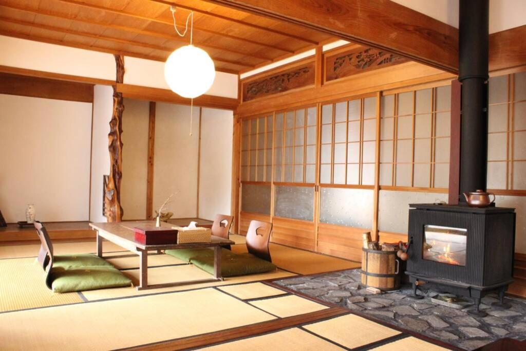 百笑宿場couch photo 1