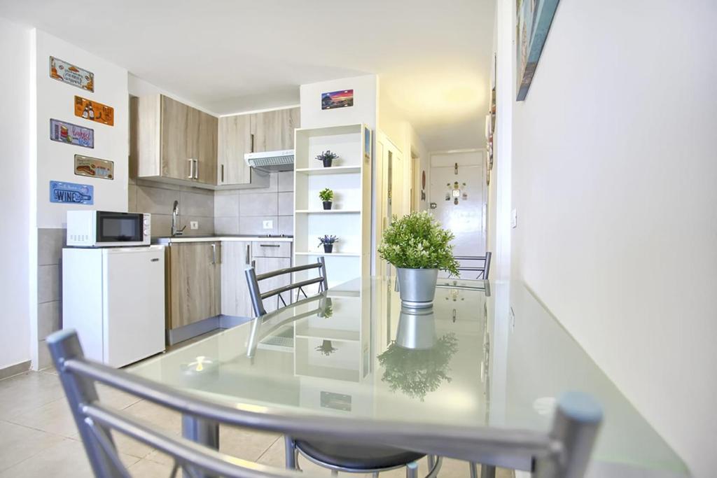 Apartment with sea view photo 3