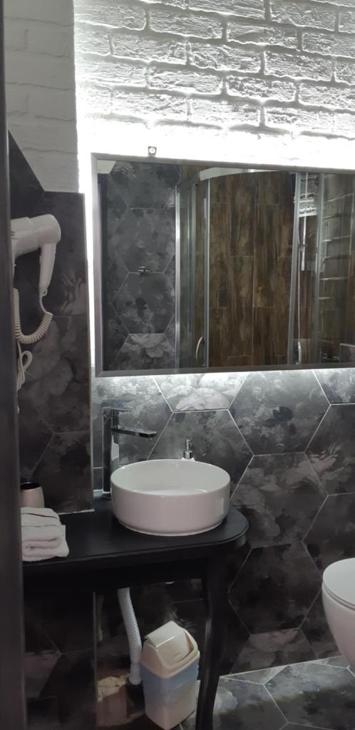 LUX Apartments photo 2