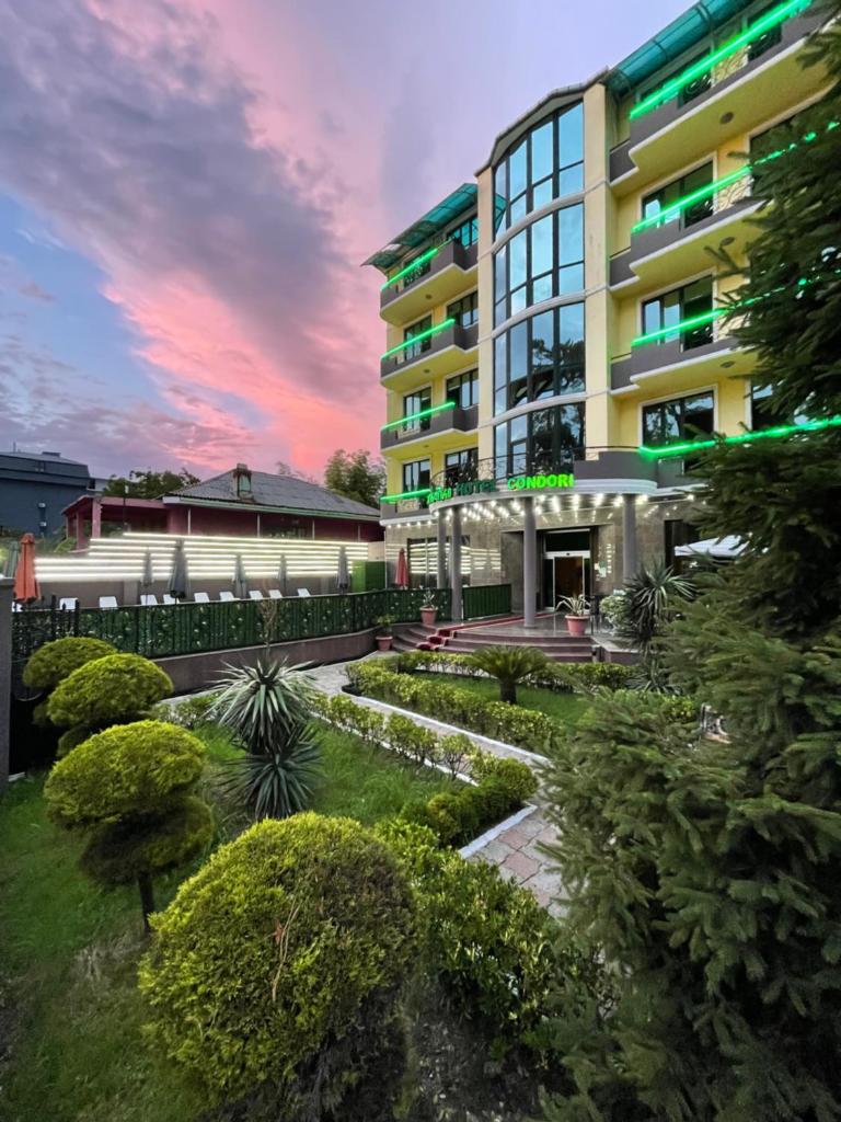 Hotel Condori photo 1