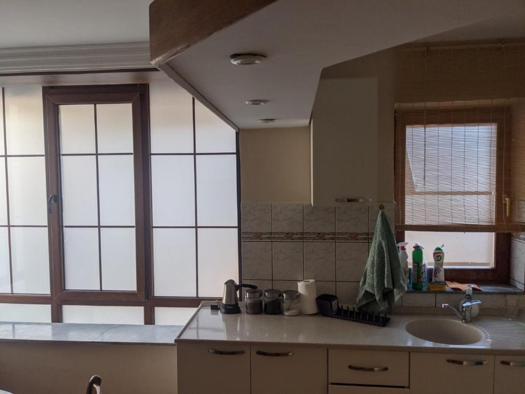 Central apartment with city view photo 4