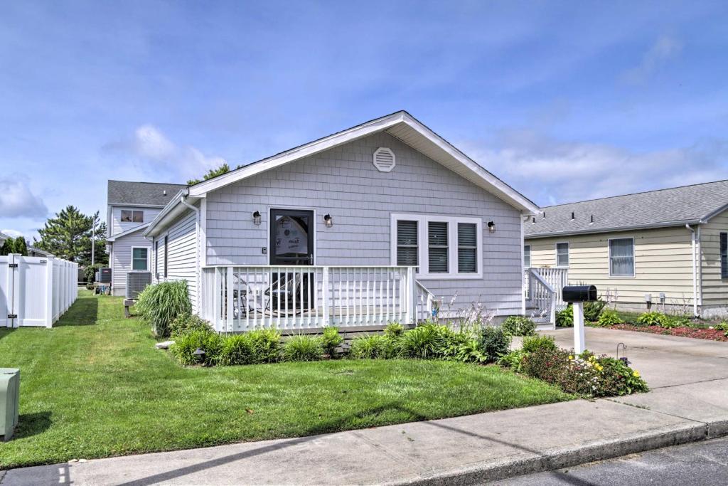 Pet-Friendly Ocean City Home Half Mile to Beach! photo 2