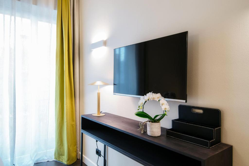 In Centro Luxury Rooms - Tap to explore photos