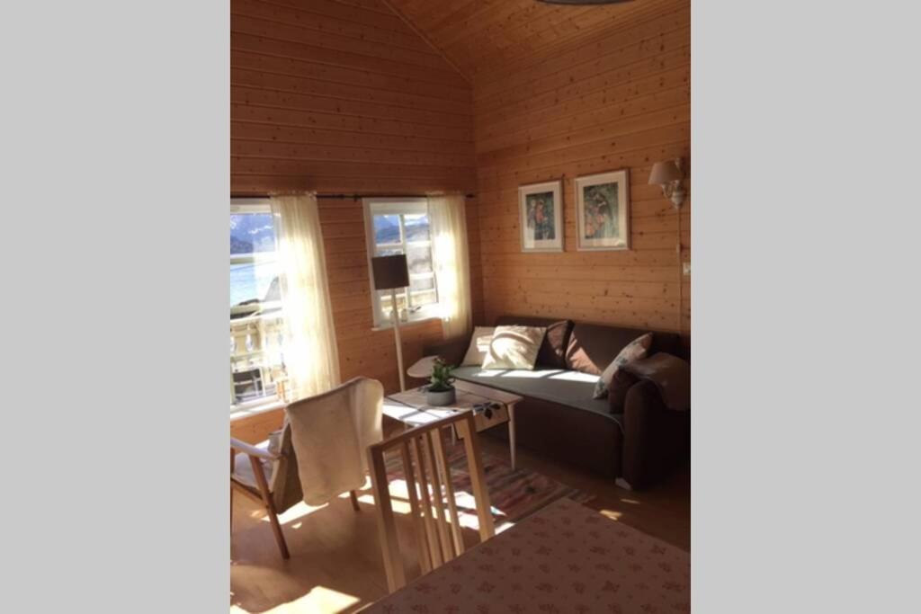 Hytte med nydelige omgivelser og rom for stillhet photo 3