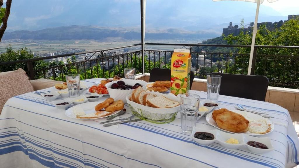 Inn Cloud Gjirokaster photo 3