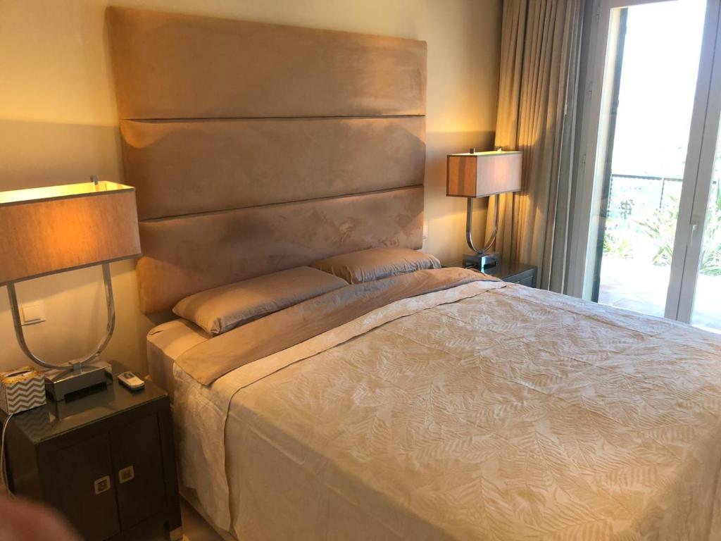 Cozy 4 Room Ap with Whirlpool,3min drive to the beach photo 4