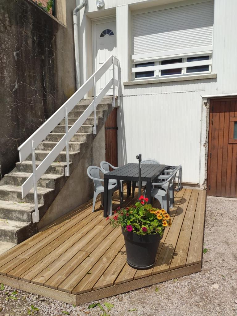 Appartement au centre du tholy pour 5 personnes maximum photo 4